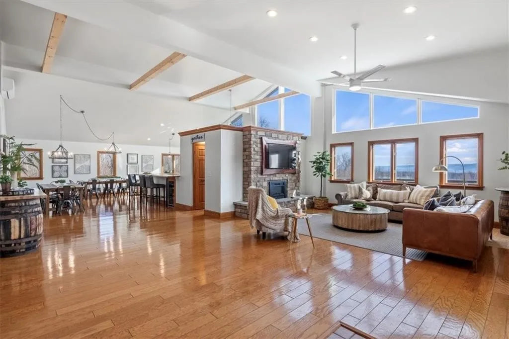 Apex Finger Lakes Estate | Dansville NY