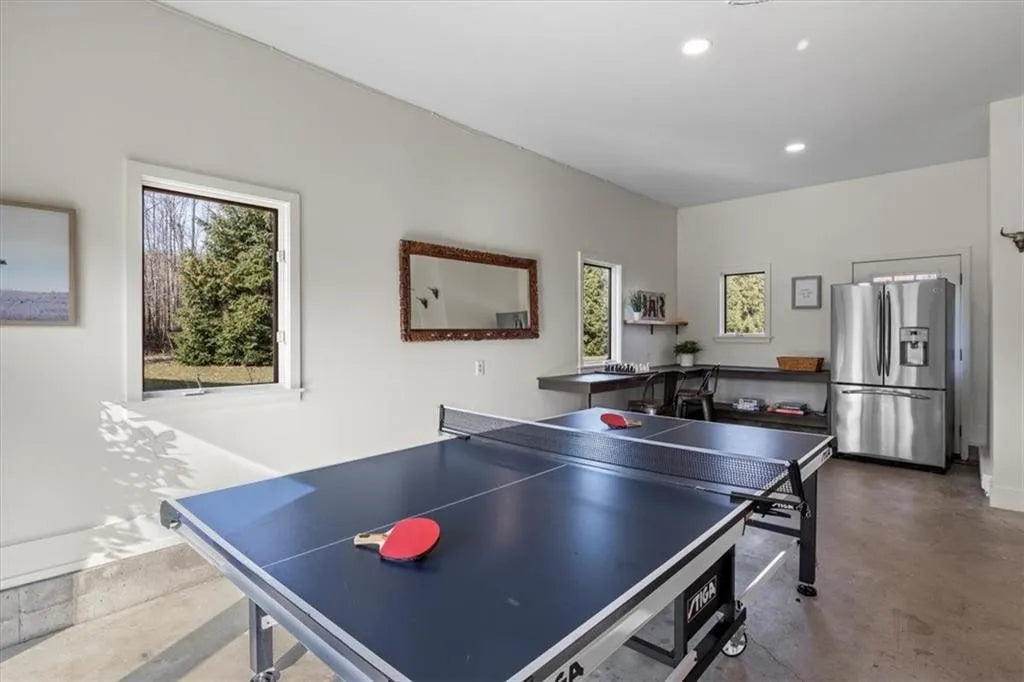 Apex Finger Lakes Estate | Dansville NY