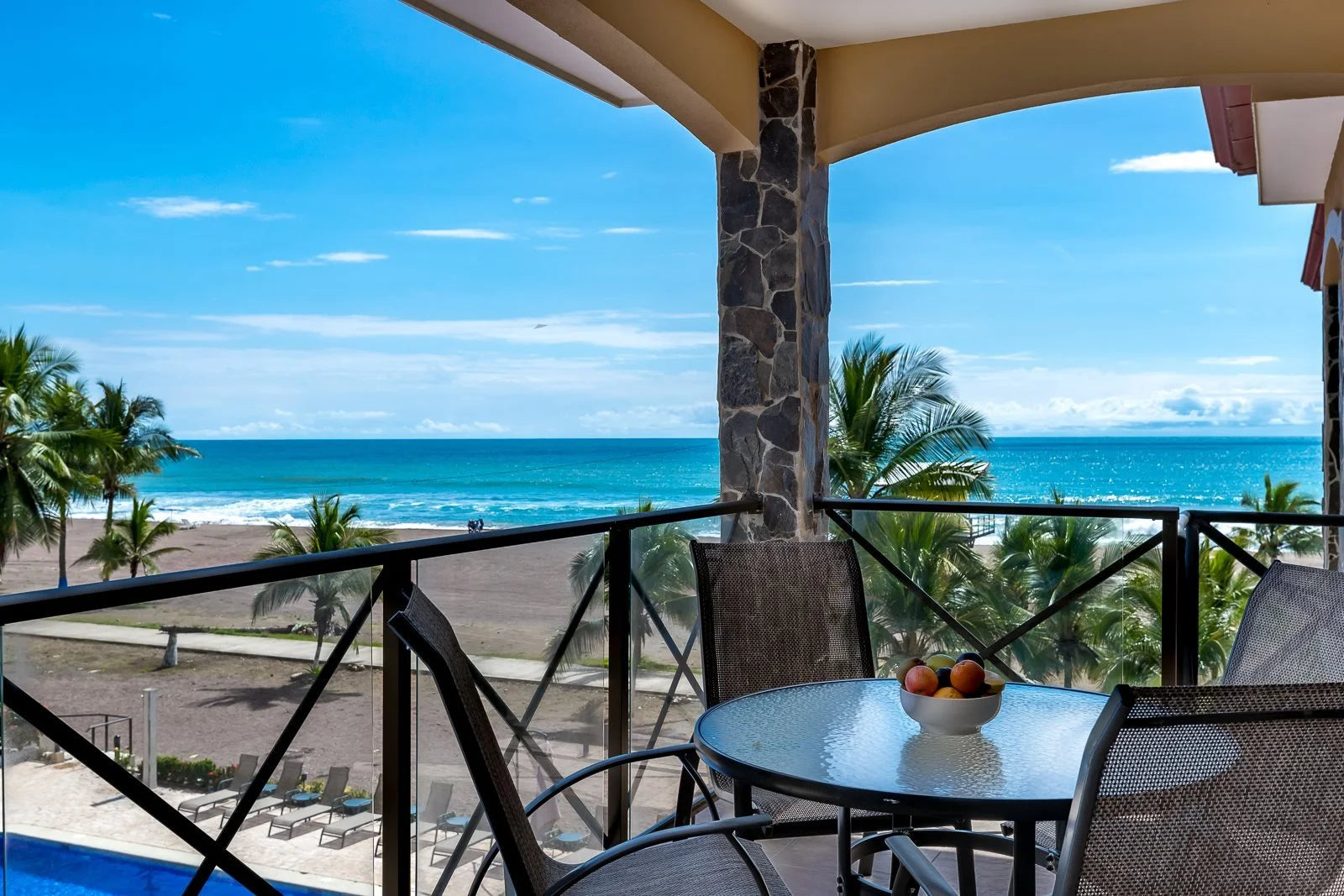 Jacó Beachfront Penthouse | Jacó Costa Rica