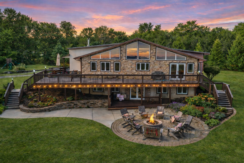 Apex Finger Lakes Estate | Dansville NY