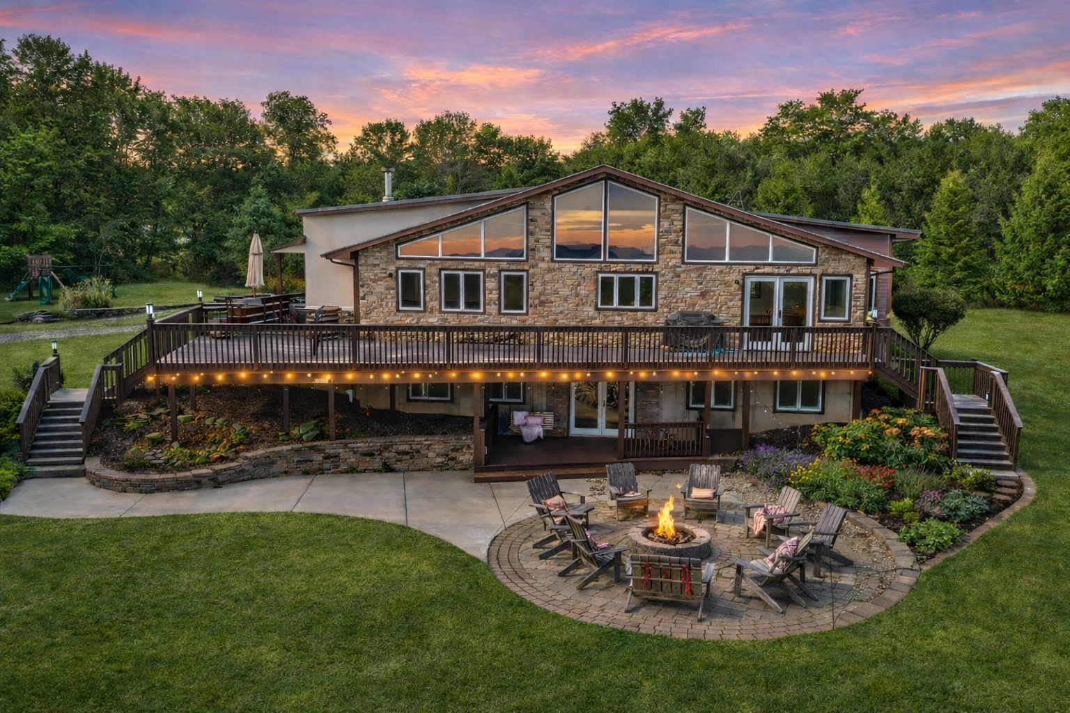 Apex Finger Lakes Estate | Dansville NY